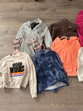 Girls Clothing Lot.